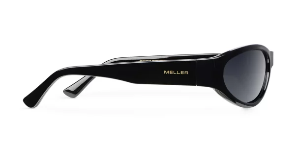 Bron All Black – twelve